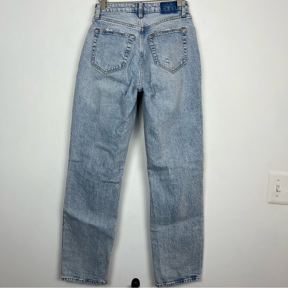 Abercrombie and Fitch The Dad High Rise Curve Love Jeans - Picture 2 of 11